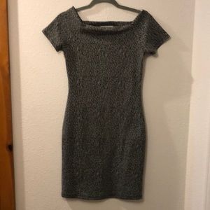 Le Lis Body con dress
